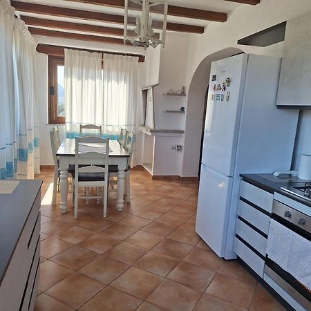 Attico Anais Appartement Loiri Porto San Paolo Buitenkant foto