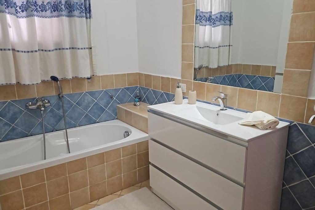 Attico Anais Appartement Loiri Porto San Paolo Buitenkant foto